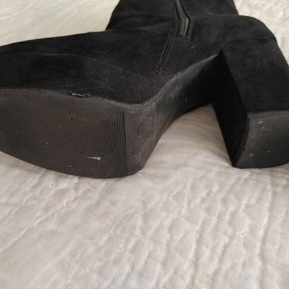 BOOTS_Massimo Supply Co. Ankle High Suede Like Black Boots - Picture 11 of 11